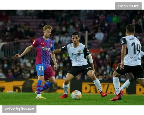 专栏作者观点:过度依赖老将核心,是否制约了瓦伦西亚的战术革新? 专栏作者观点:过度依赖老将核心,是否制约了瓦伦西亚的战术革新?